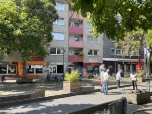Boule spielen auf dem Karl-Berbuer-Platz